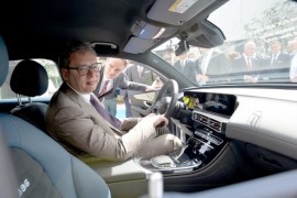 Vučić: Pravimo budućnost evropske automobilske industrije
