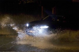 Voda na putu Tuzla-Doboj obustavila saobraćaj