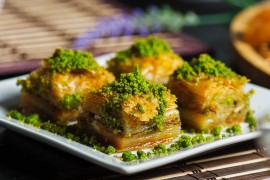 Baklava, svjetski poznata poslastica po domaćem receptu