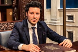 Abazović: Došao kraj švercu cigareta