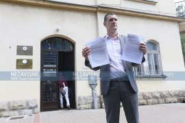 Ujedinjena Srpska traži odluku za pomoć banjalučkim medicinarima i ...
