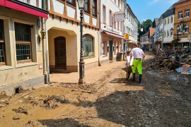 Muškarac spašen iz poplavljene garaže nakon tri dana