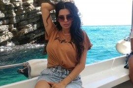 Tanja Savić se sunča na "skrivenoj" plaži