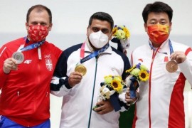 Zlatni Forugi član Iranske revolucionarne garde?