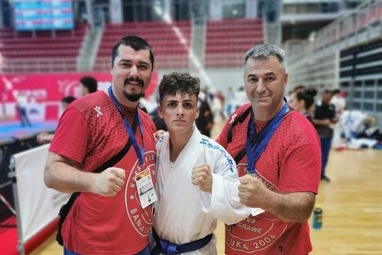 Pavle Dujaković osvojio Svjetski kup u Poreču