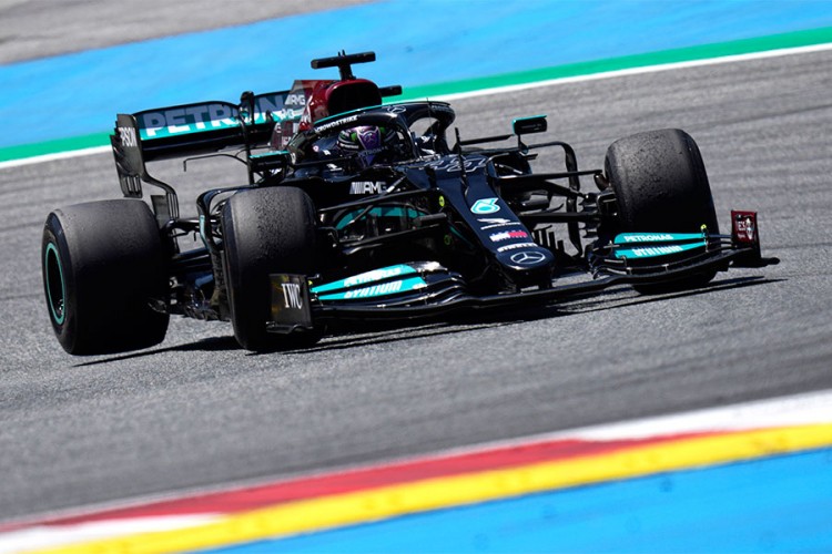 Hamilton produžio ugovor sa Mercedesom