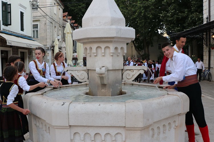 Gran pri za beogradski KUD "Ivo Lola Ribar"
