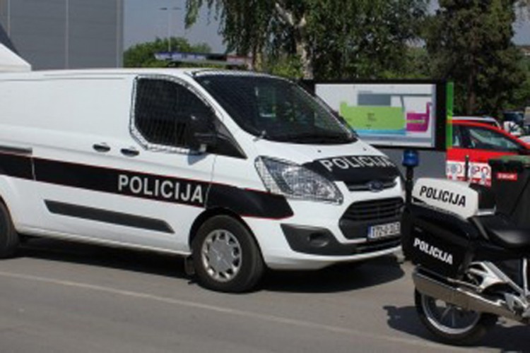Detalji ubistva: Osumnjičen da je usmrtio suprugu, u kući pronađene bombe