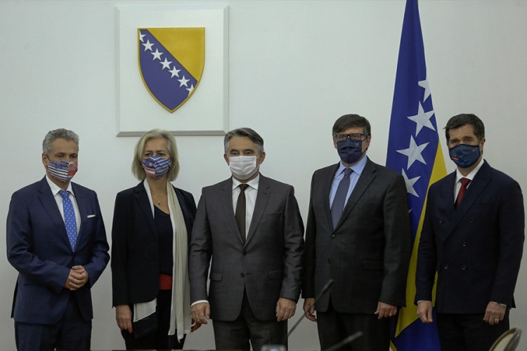 Komšić: Palmeru sam dao papir na kojem piše šta predlažem