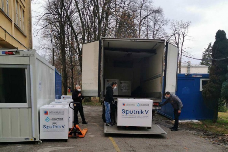 U Srbiju stigla supstanca za sputnjik V iz Rusije