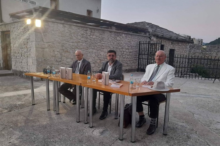 Promovisana knjiga o Srbima katolicima iz Dubrovnika
