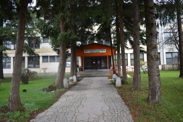 Sve manje učenika u srednjim školama u Velikoj Kladuši