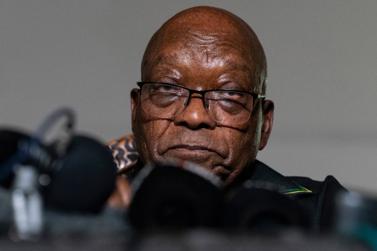 Džejkob Zuma se predao policiji