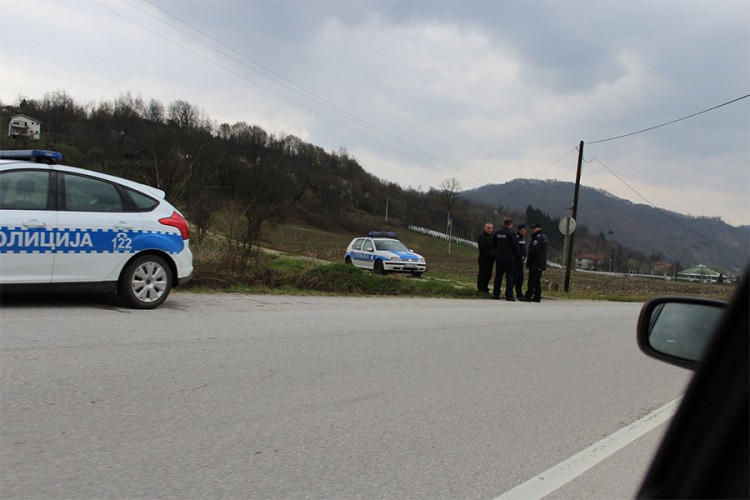 Policija na nogama zbog Srebrenice