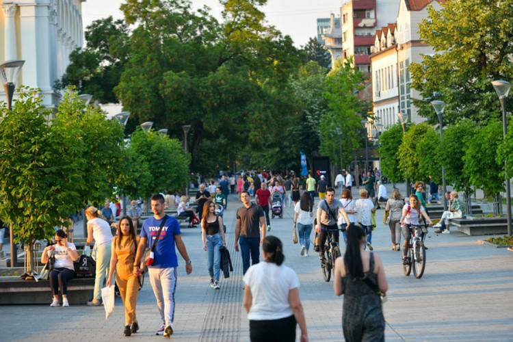Raspisana dva javna poziva: Podrška projektima za mlade