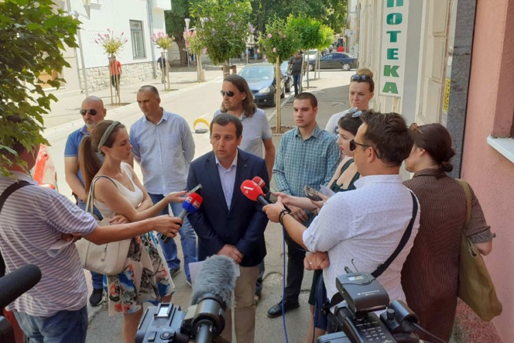 Vukanović tužio Ćurića i Petrovića