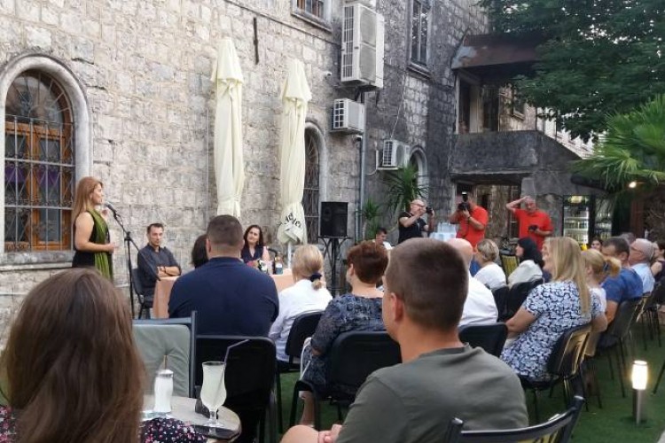Promovisan roman "Himerina krv - roman o Dučiću"