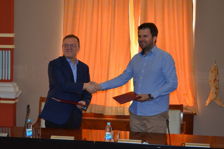 Potpisan ugovor o uspostavljanju prve slobodne ekonomske zone