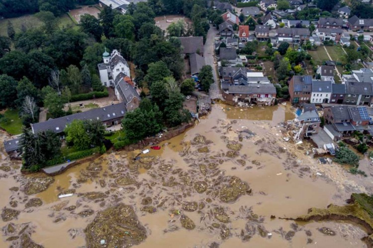 Njemačka: Pukla brana na rijeci Rur, evakuacija stanovništva
