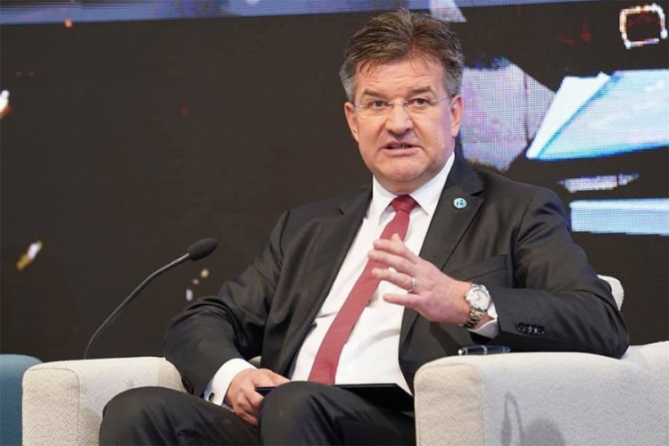 Lajčak: Sastanak bio težak, potpuno različiti pristupi