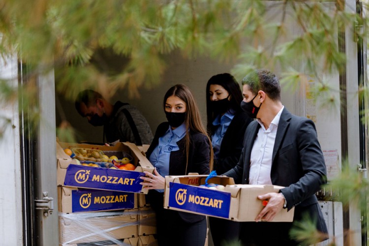 Mozzartovi vitaminski paketi stigli u oko 25 gradova širom zemlje