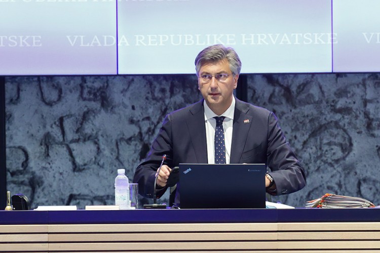 Plenković: Hrvatska ima dovoljno vakcina da vakciniše cijelu Hrvatsku i BiH
