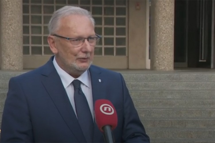 Božinović najavio mjere za Jadran: Ograničavamo svadbe, takmičenja, skupove