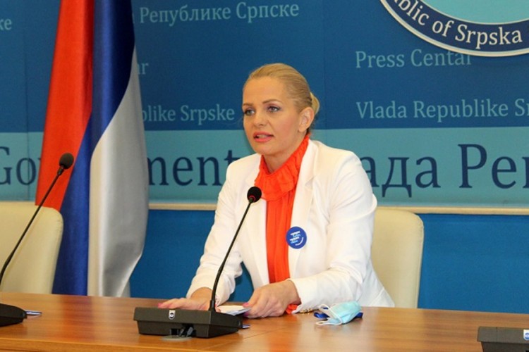 Trivić: Dok sam ministar niko u školama neće biti tehnološki višak