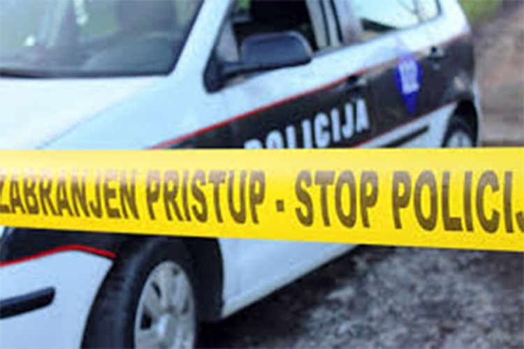 U saobraćajnoj nesreći povrijeđene tri osobe