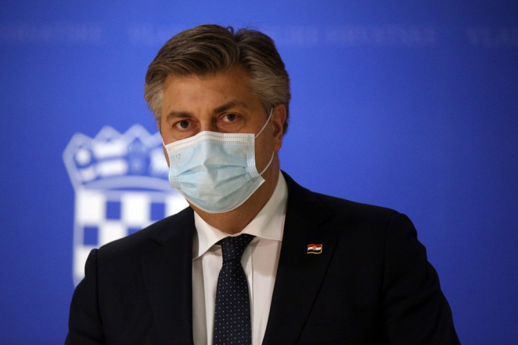 Plenković: Razgovaraćemo o zabrani pozdrava "za dom spremni"