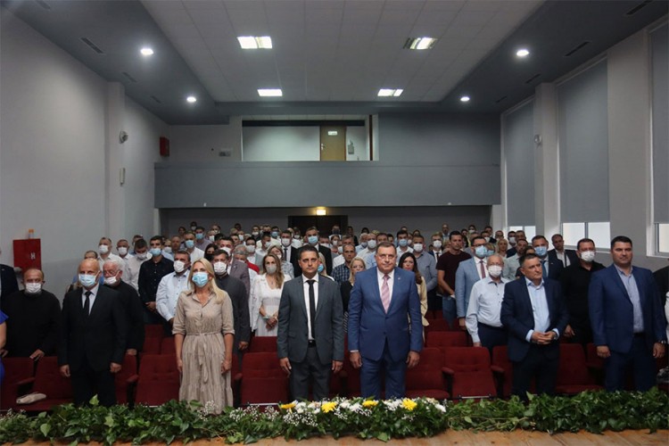 Cvijanovićeva i Dodik u Čelincu: Realizovano mnoštvo projekata