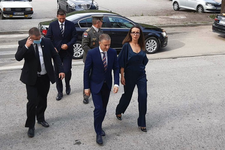 Stefanoviću uručen grb opštine Drvar
