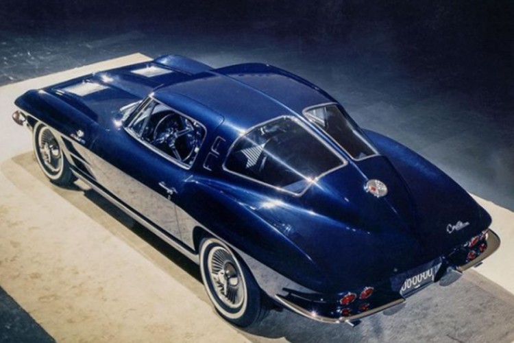 GM planirao Chevrolet Corvette sa četiri sjedišta