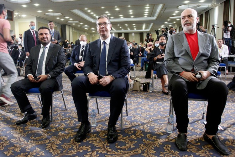 "Otvoreni Balkan" briše barijere za privrednike i građane