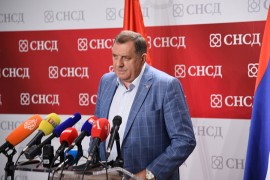 Dodik: Gospodine Šmit, niste dobrodošli, nećemo poštovati Vaše ...