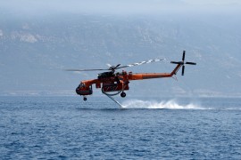 Veliki požari na Rodosu i Peloponezu, temperature i do 43 stepena