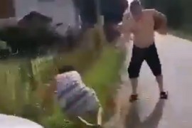 Užas kod Gračanice: Metalnom šipkom udarao ženu koja je branila ...