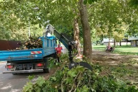 Ekipe saniraju štetu poslije nevremena
