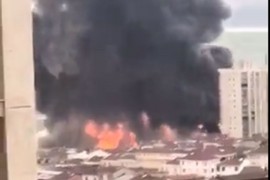 Eksplozija u skladištu firme, crni dim se širio iznad grada