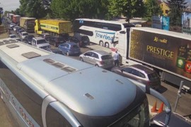 Pojačan saobraćaj na pojedinim prelazima sa BiH i Slovenijom