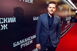 Miloš Biković zaintrigirao selfijem, da li je to nova djevojka?