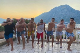Novak Đoković puni baterije i trenira kapueru