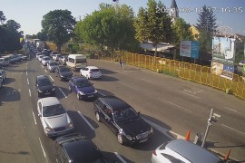 Kolone na graničnim prelazima prema Crnoj Gori i Hrvatskoj