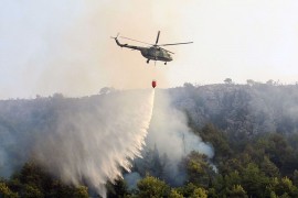 Komšić i Džaferović pozvali Šmita da gasi požare