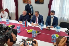 Počeo sastanak Dodika i predstavnika srpskih stranaka i udruženja u ...