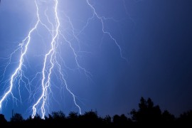 Jadran će pogoditi nevrijeme, izdata upozorenja