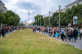 Protesti u Berlinu protiv epidemioloških mjera