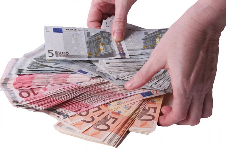 U Crnoj Gori 58 milionera, najbogatiji ima 25,2 miliona evra