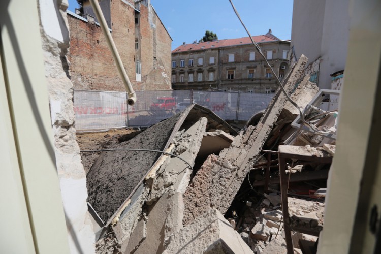 Urušio se dio zgrade u centru Zagreba