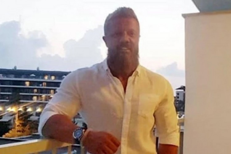Bodibilder odbio da se vakciniše pa umro od korone